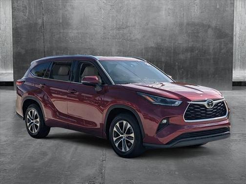 2021 Toyota Highlander XLE