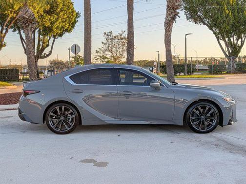 incognito 2025 Lexus IS 350 Base