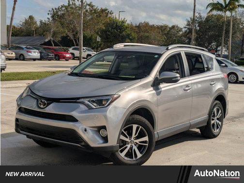 2017 Toyota RAV4 XLE