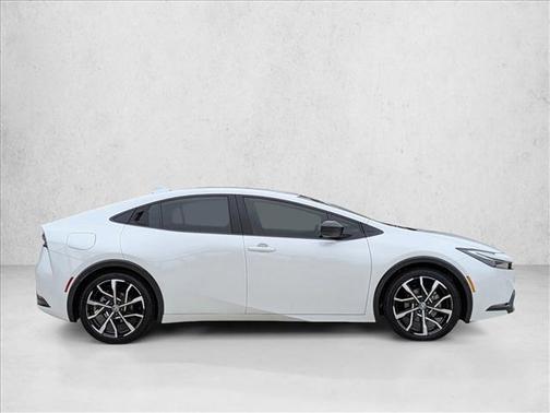 2025 Toyota Prius Plug-In Hybrid XSE