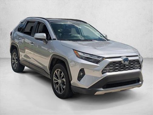 2023 Toyota RAV4 Hybrid SE