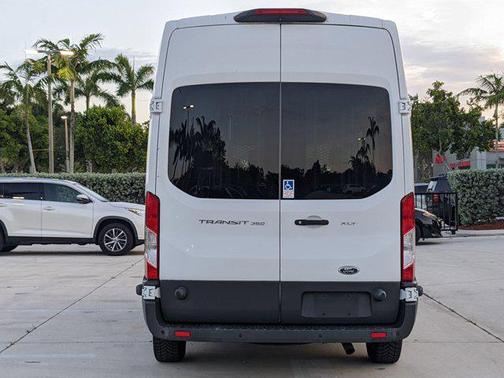 2018 Ford Transit-350 XL