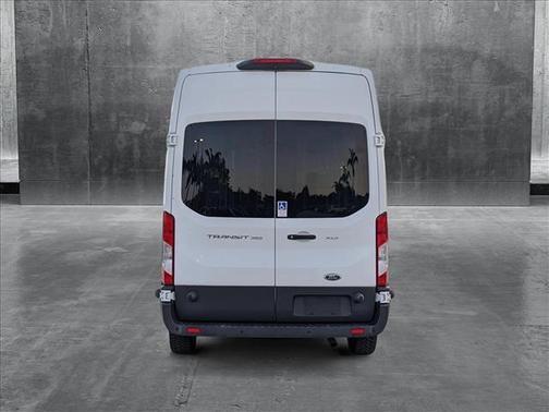 2018 Ford Transit-350 XL