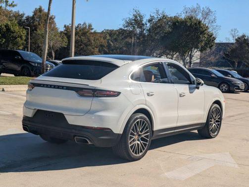 2021 Porsche Cayenne Cayenne