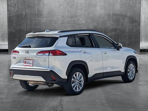 2022 Toyota Corolla Cross LE