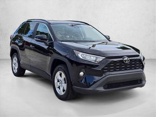 Midnight Black Metallic 2019 Toyota RAV4 XLE