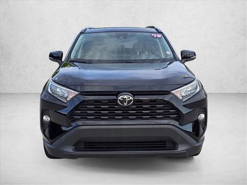 Midnight Black Metallic 2019 Toyota RAV4 XLE