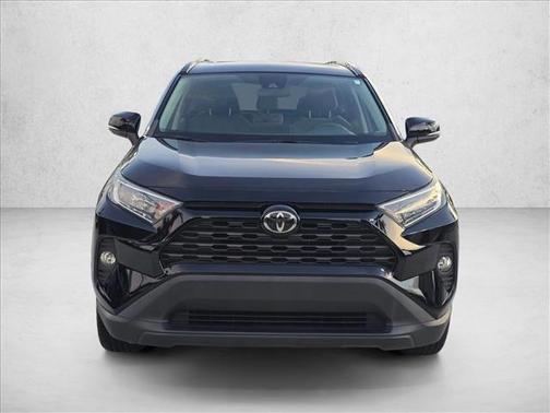Midnight Black Metallic 2019 Toyota RAV4 XLE