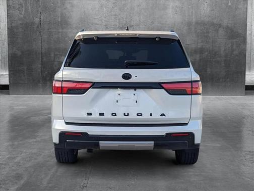 2024 Toyota Sequoia Platinum