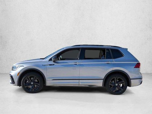 Platinum Gray Metallic 2024 Volkswagen Tiguan 2.0T SE R-Line Black