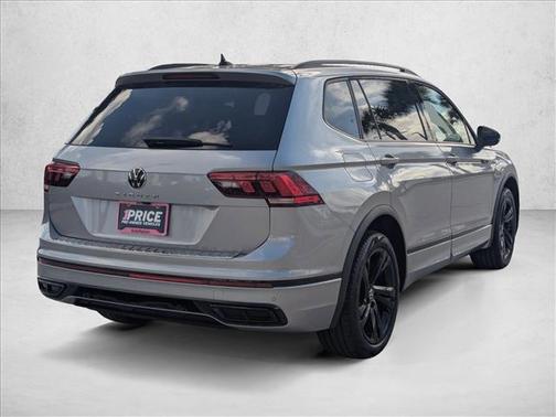 Platinum Gray Metallic 2024 Volkswagen Tiguan 2.0T SE R-Line Black