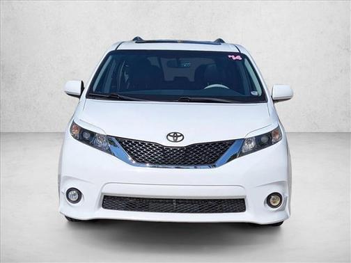 2014 Toyota Sienna SE
