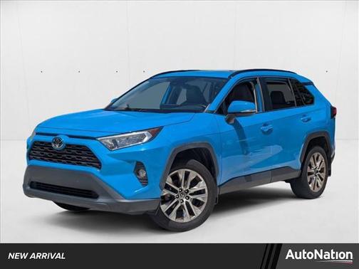 2019 Toyota RAV4 XLE Premium