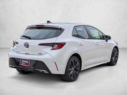 Ice Cap 2026 Toyota Corolla XSE