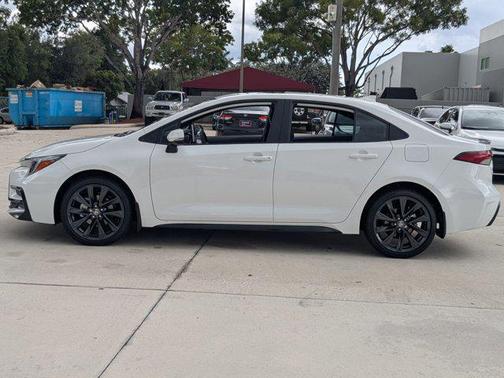 2025 Toyota Corolla XSE