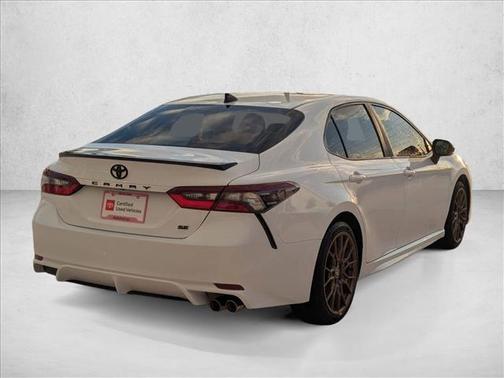 Ice Cap 2023 Toyota Camry SE