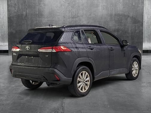 2022 Toyota Corolla Cross LE