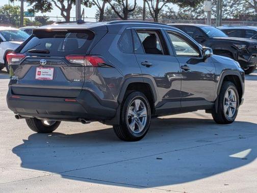 2024 Toyota RAV4 XLE