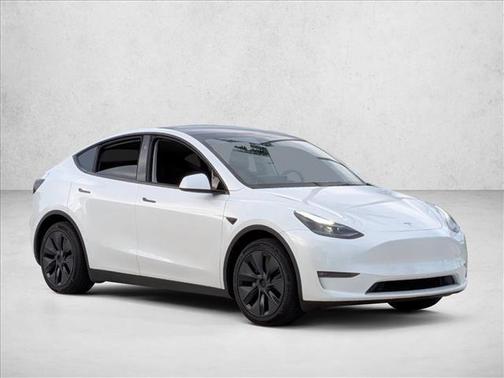 2025 Tesla Model Y Long Range Dual Motor All-Wheel Drive