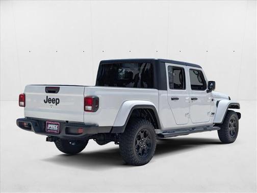 2023 Jeep Gladiator Willys 4x4