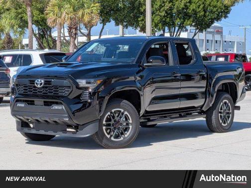 2025 Toyota Tacoma TRD Sport