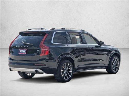 2019 Volvo XC90 T5 Momentum