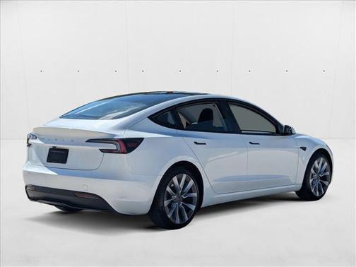 2025 Tesla Model 3 Long Range