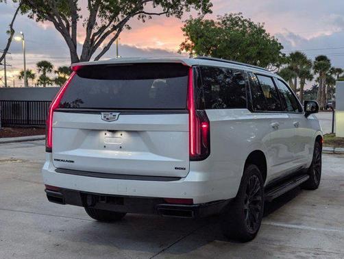 Crystal White Tricoat 2021 Cadillac Escalade ESV Sport