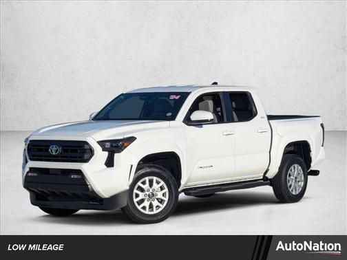 2024 Toyota Tacoma SR5
