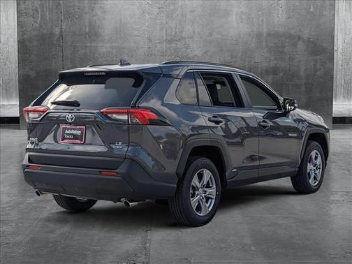 2025 Toyota RAV4 Hybrid LE