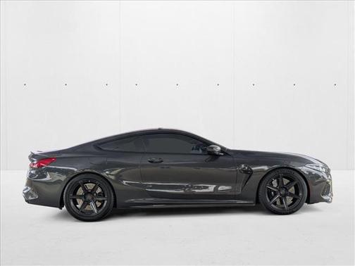 2022 BMW M8 Competition