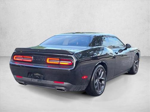 Pitch Black Clearcoat 2021 Dodge Challenger GT