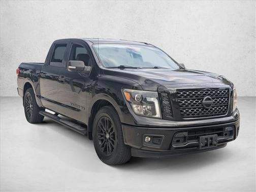 2019 Nissan Titan SL