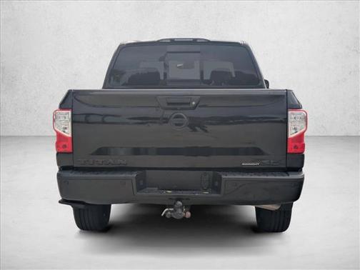 2019 Nissan Titan SL