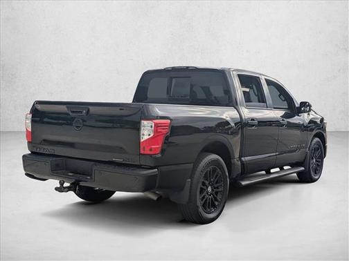 2019 Nissan Titan SL