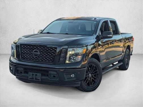 2019 Nissan Titan SL