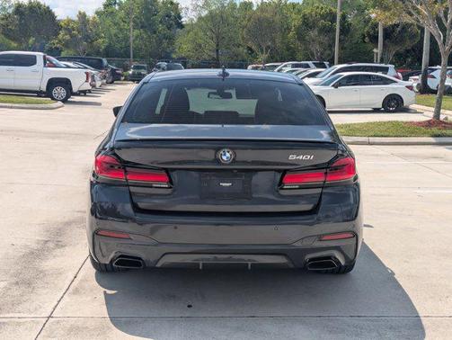 Dark Graphite Metallic 2023 BMW 540 i