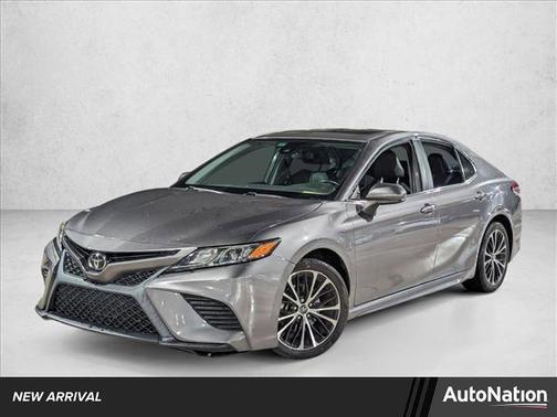 Predawn Gray Mica 2019 Toyota Camry SE