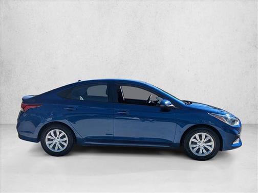 2020 Hyundai Accent SE