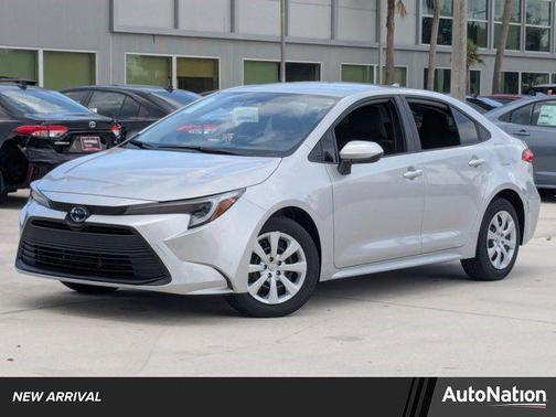 2025 Toyota Corolla Hybrid LE