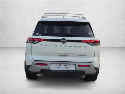 Pearl White Tricoat 2022 Nissan Pathfinder Platinum 2WD