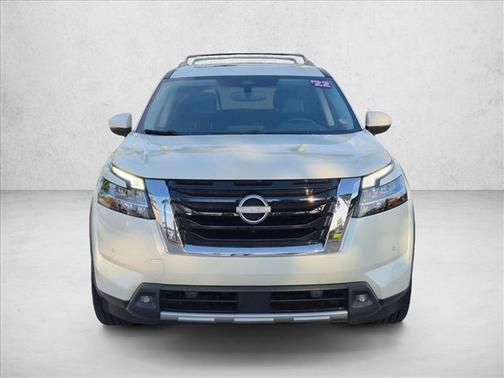 Pearl White Tricoat 2022 Nissan Pathfinder Platinum 2WD
