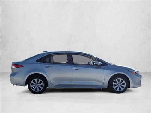 2023 Toyota Corolla Hybrid XLE
