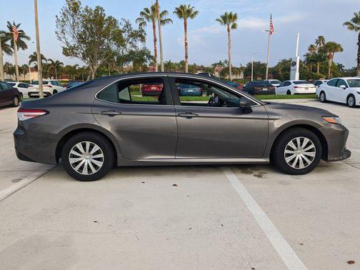 2020 Toyota Camry LE