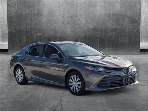 2020 Toyota Camry LE