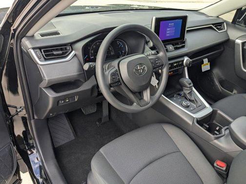 2025 Toyota RAV4 Hybrid LE