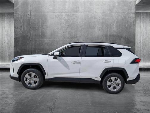 2025 Toyota RAV4 Hybrid LE