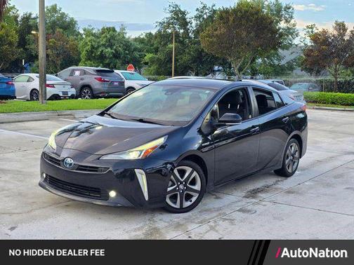 Midnight Black Metallic 2022 Toyota Prius Limited
