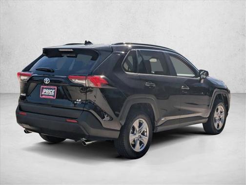 2025 Toyota RAV4 Hybrid LE