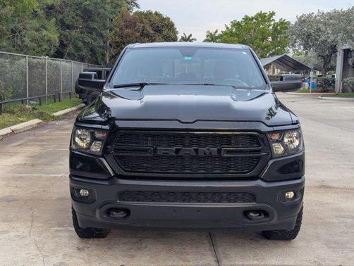 Diamond Black Crystal Pearlcoat 2024 RAM 1500 Tradesman
